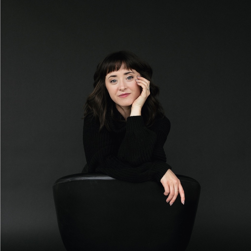 Meet your Posher, Abigail